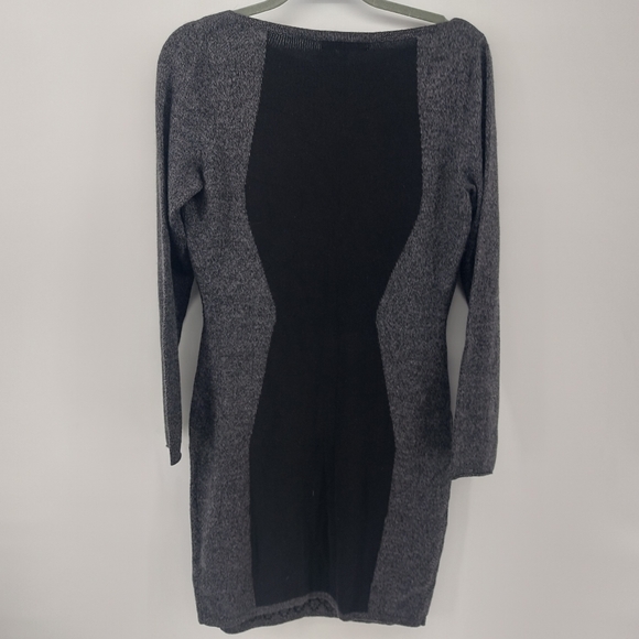 Quinn Cashmere Bodycon Midi Dress Size Medium - Picture 4 of 7